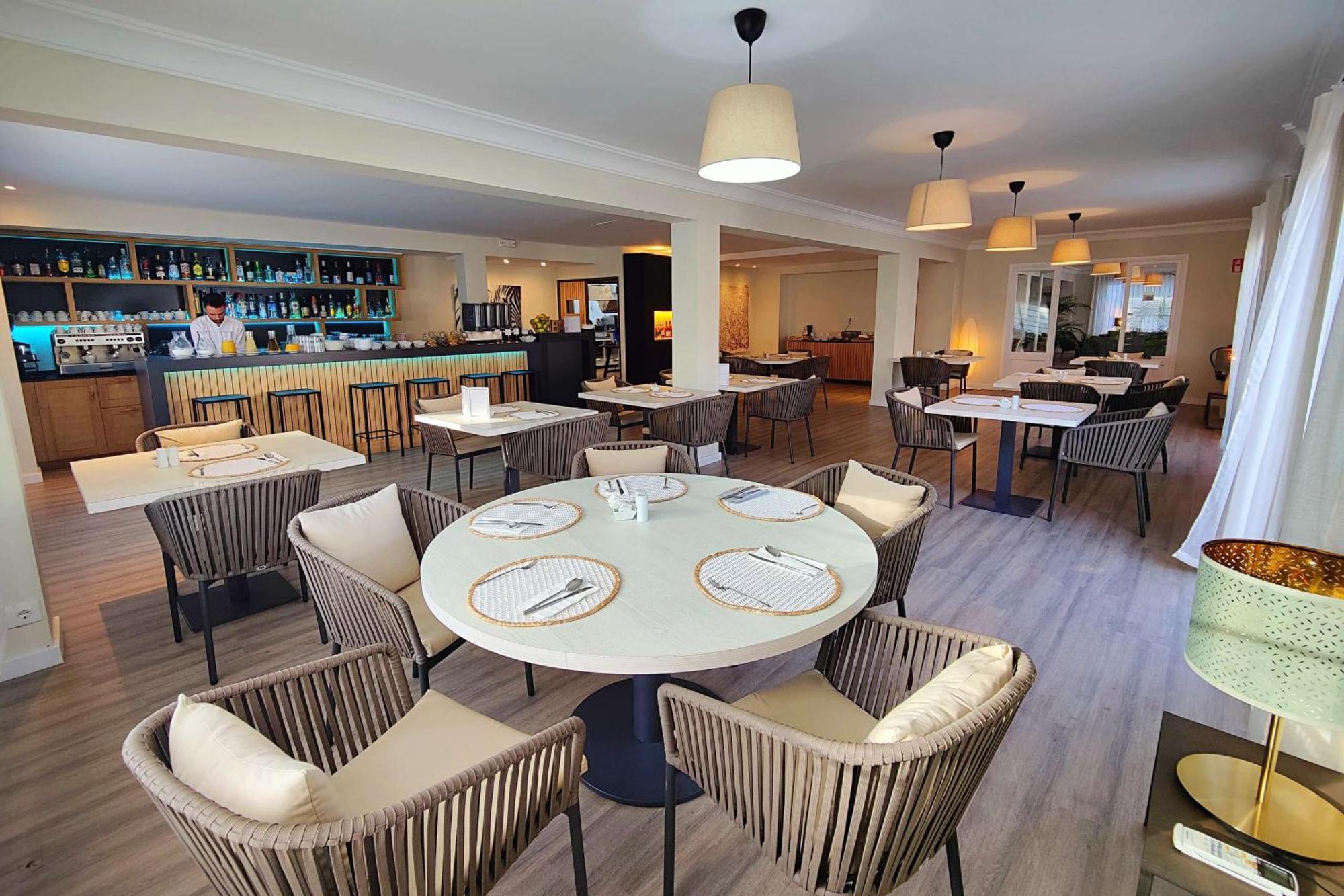 Boutique Hotel Oriola Cala San Vicente  Bagian luar foto
