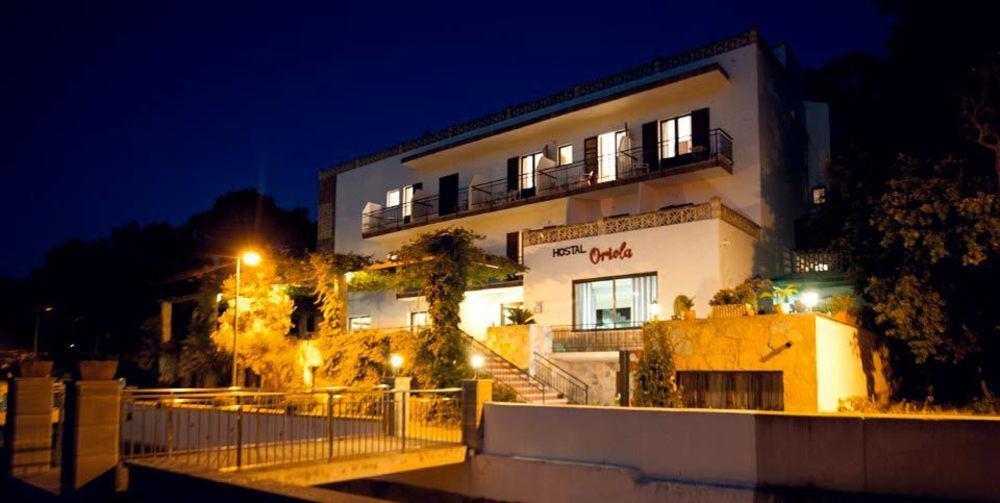 Boutique Hotel Oriola Cala San Vicente  Bagian luar foto