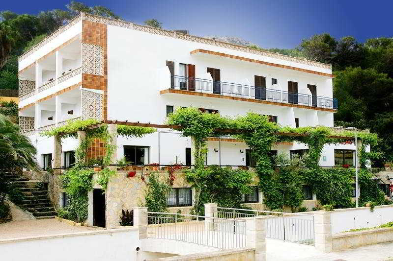 Boutique Hotel Oriola Cala San Vicente  Bagian luar foto