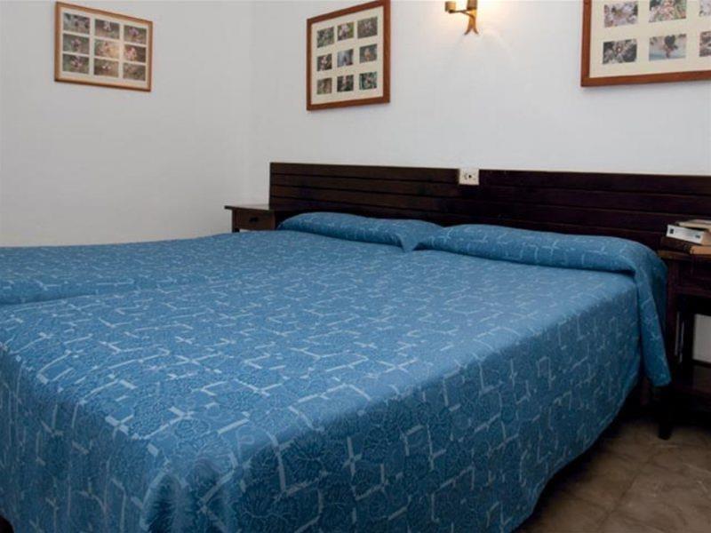 Boutique Hotel Oriola Cala San Vicente  Bagian luar foto
